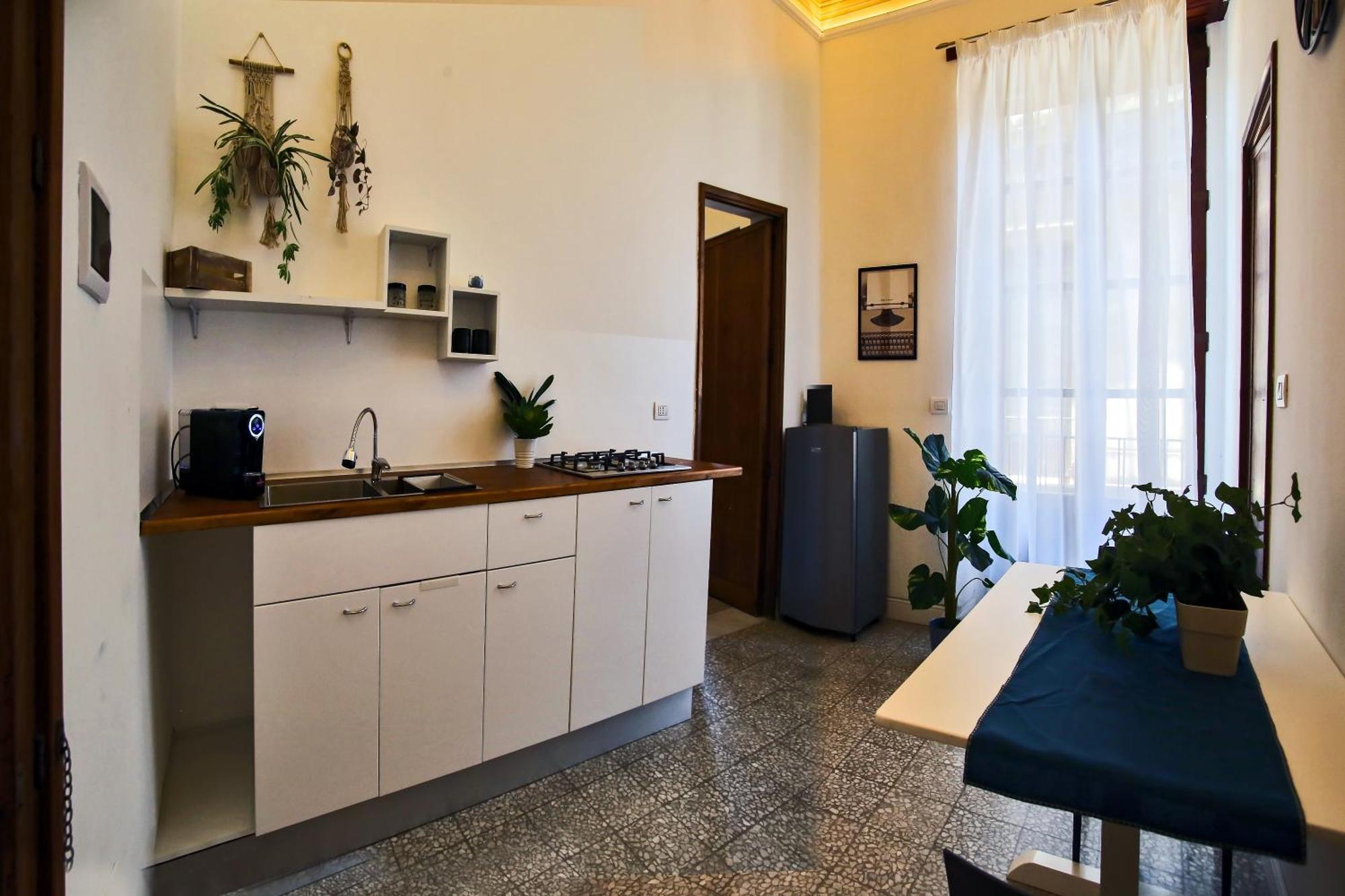 Tiritu Apartments Катания Экстерьер фото