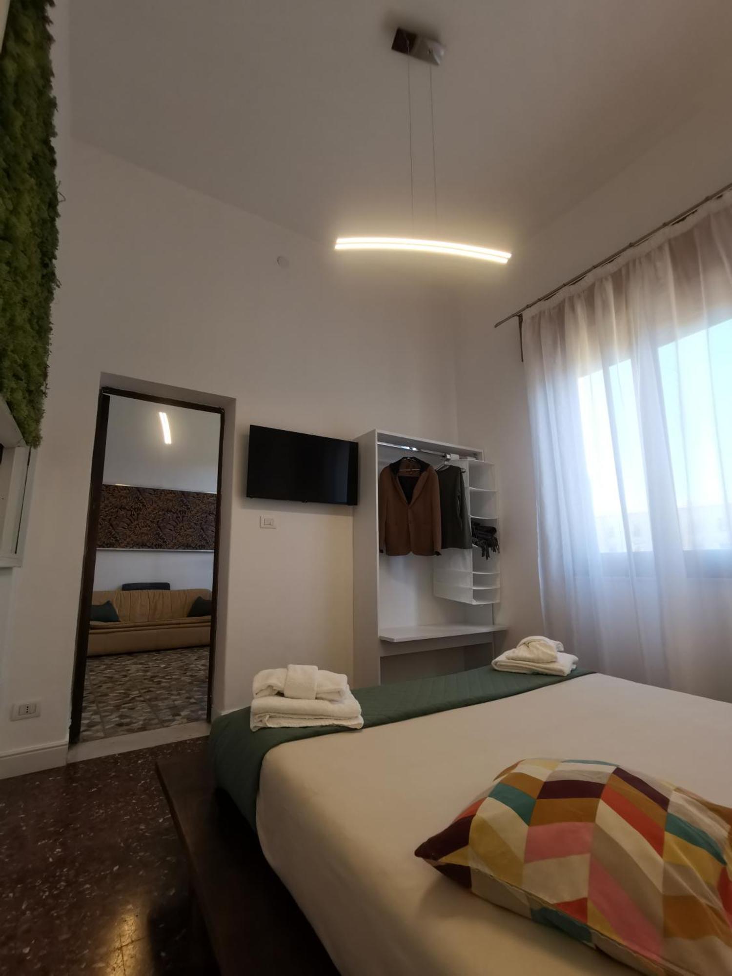 Tiritu Apartments Катания Экстерьер фото